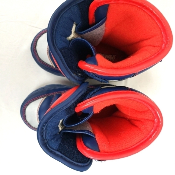 Spider-Man Red and Blue Toddler Snowboots Sz 5 - Picture 4 of 6